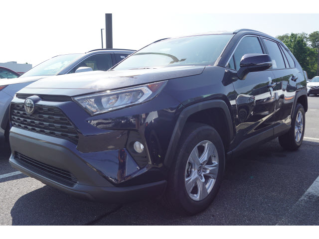 New 2019 Toyota RAV4 AWD AWD XLE 4dr SUV