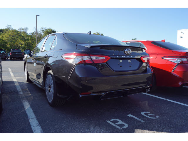 New 2020 Toyota Camry RWD SE 4dr Sedan