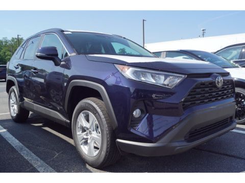 New 2019 Toyota RAV4 AWD AWD XLE 4dr SUV